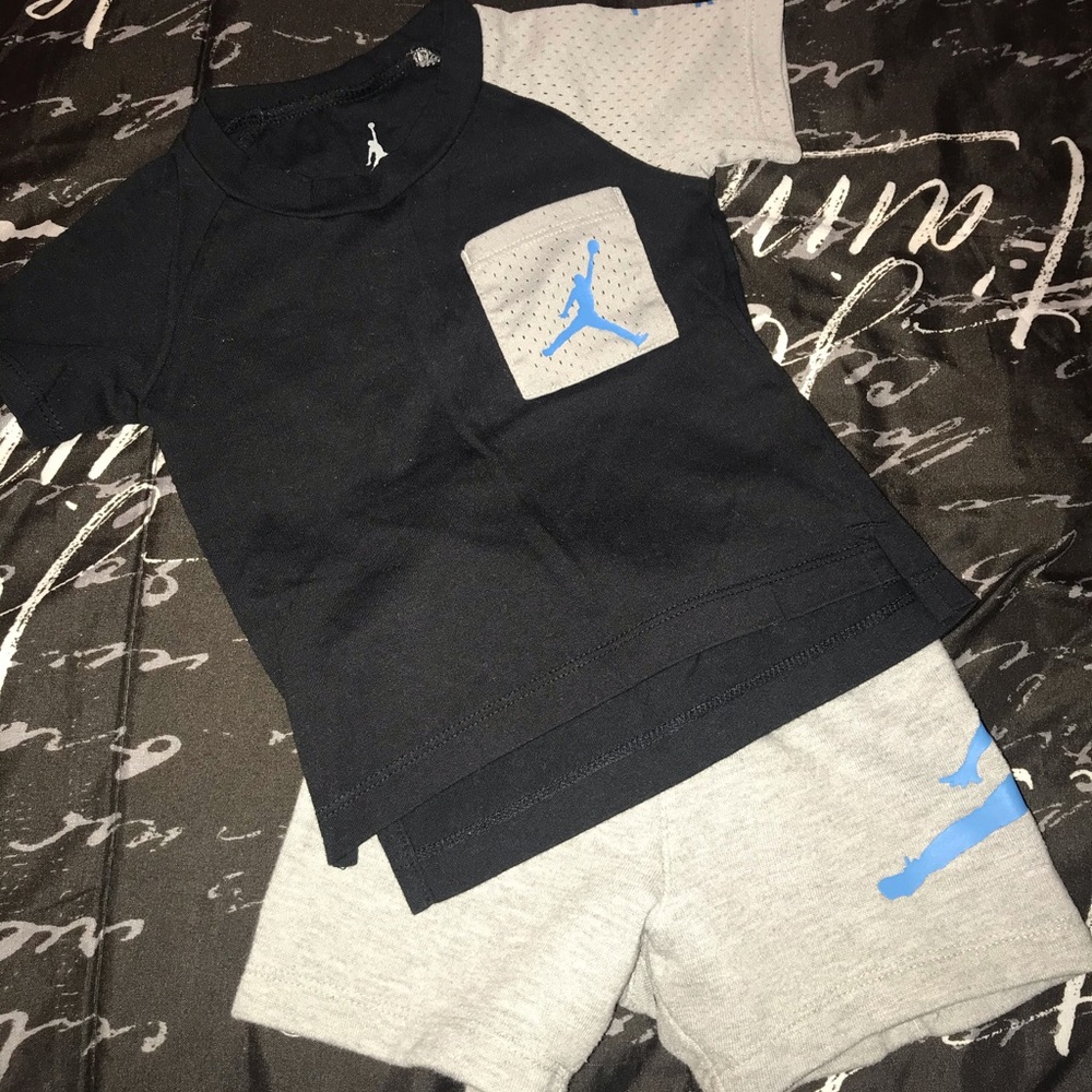 Jordan 2 piece set